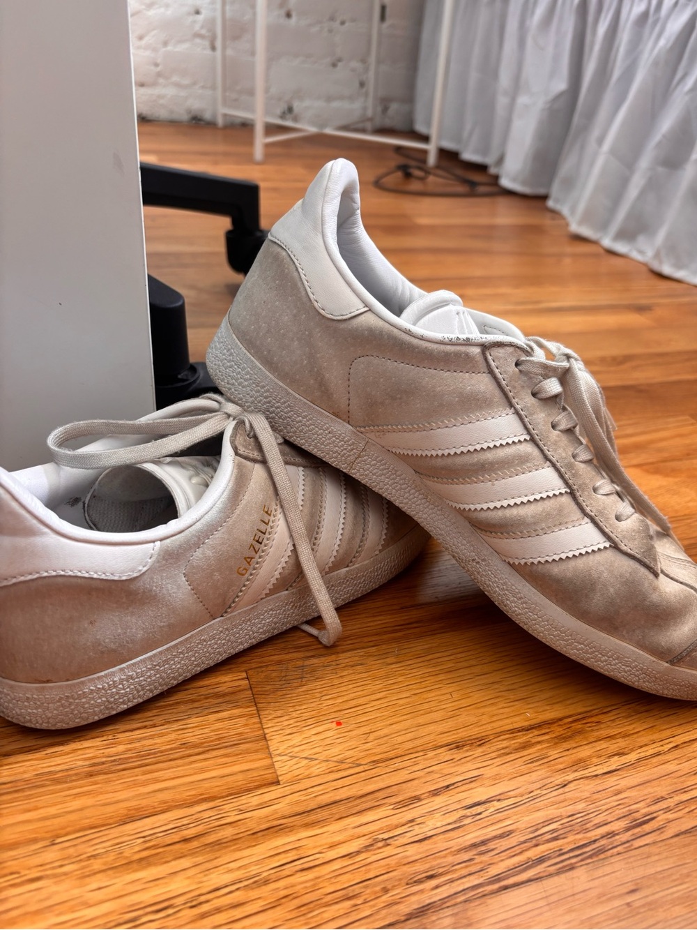 Adidas Gazelle Sneakers in Light Beige